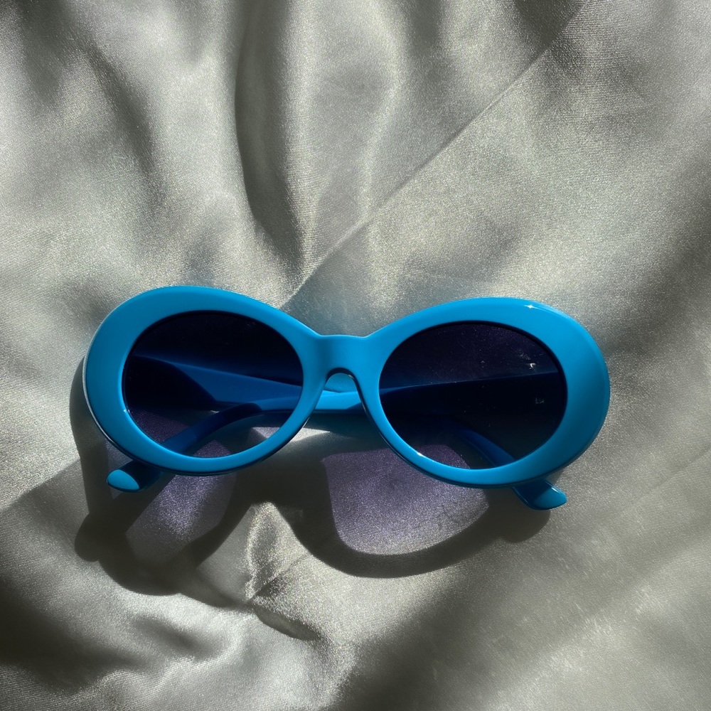 Blue 90s Kurt Cobain sunglasses